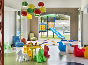 The St. Regis Le Morne Resort, Mauritius