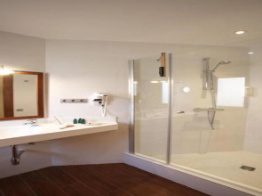 Apartamentos Turisticos Madanis