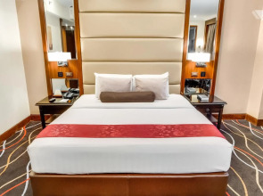 Cebu Parklane International Hotel