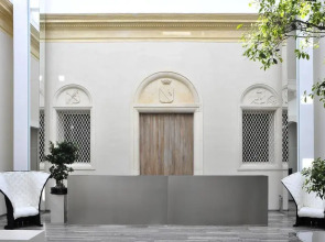 Отель Romano House