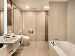 Golden Tulip Incheon Airport Hotel & Suites