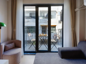 Galata Abraham by NewInn