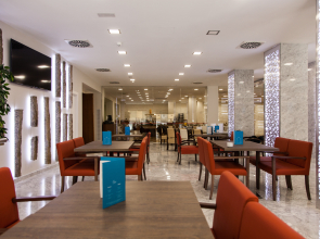 Отель Porcel Sabica