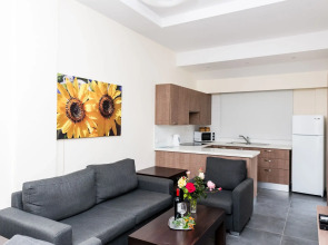 Helios Bay Hotel Apartments