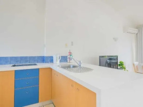 Noosa Parade Holiday Inn