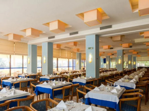 Alfamar Beach & Sport Resort