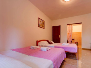 Studio Apartments Petkovic