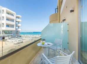 Meltemi Coast Suites