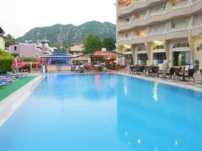 Selen Hotel Icmeler