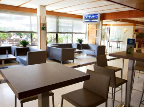 Отель Gran Garbi