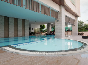 Somerset Park Suanplu Bangkok