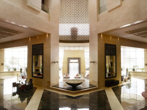 Отель Raffles Dubai