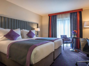 The Trinity City Hotel