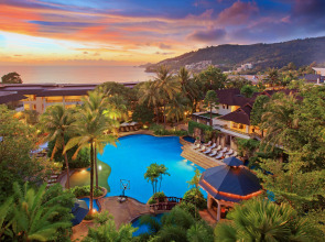 Diamond Cliff Resort & Spa, Patong Beach