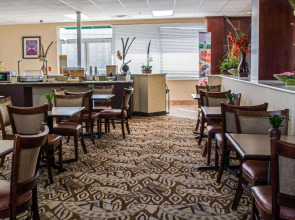 Quality Inn & Suites Tampa-Ybor City