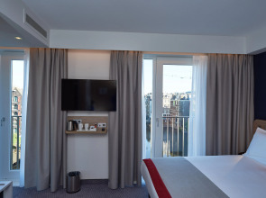 Holiday Inn Express Amsterdam - City Hall by IHG
