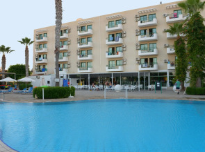 Maris Grand Waterpark Resort