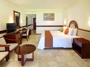 Discovery Kartika Plaza Hotel