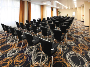 Mövenpick Hotel Nuernberg Airport