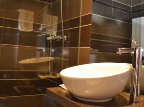 Отель Art House