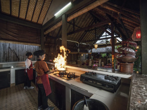 Man's Cottages and Spa