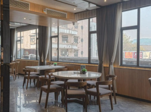 Paco Hotel - Guangzhou Tianpingjia Metro Branch