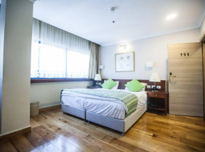 Spirit of Herzl Hotel