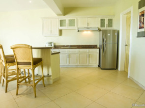 Lingganay Boracay Hotel Resort