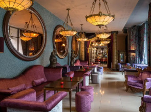 The Trinity City Hotel