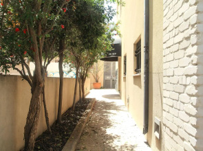 Townhouse Residence a member of Brown Hotels