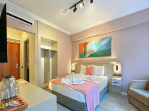 Casa De Levi̇ssi̇ Hotel Oludeni̇z