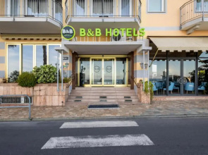 B&B Hotel Diano Marina Palace