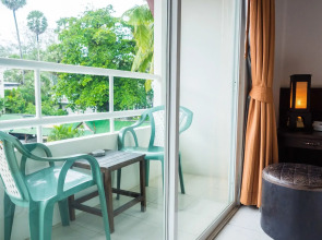 The Nice Patong Hotel