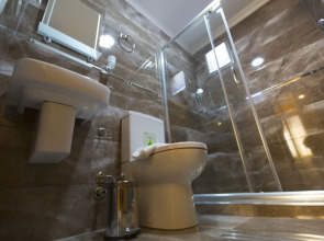 Harbour Suites Old City