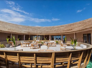 Курорт Kagi Maldives Resort & Spa