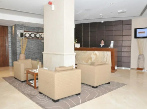 Phoenix Plaza Hotel Apartments