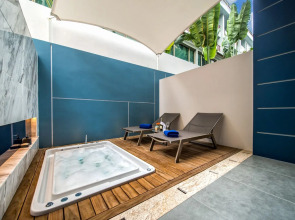 Hotel Clover Patong Phuket