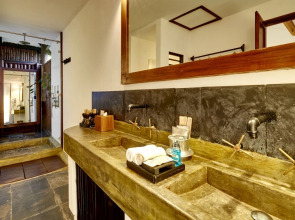 Chen Sea Resort & Spa