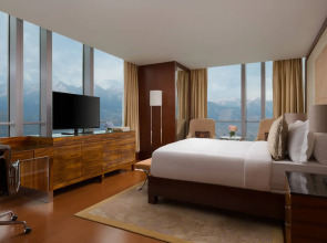 Отель The Ritz-carlton, Almaty