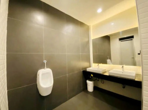 Patong Poshtel - Adults Only - Hostel