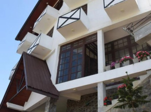 Manudi Glenfallsedge Rest