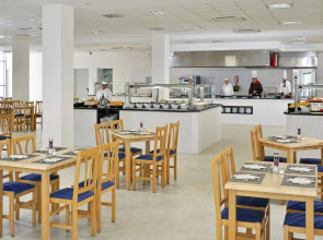 Отель Innside by Meliá Alcudia