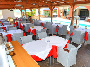 Panorama Hotel Apartments