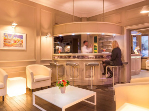 Hôtel Cervantes by Happyculture