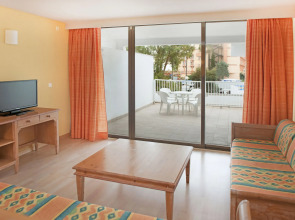 Iberostar Waves Ciudad Blanca