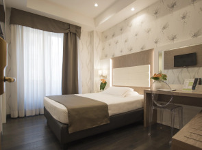 Hotel Diana Roof Garden