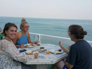 Ocean View Resort - Koh Sichang