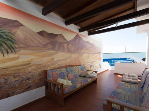 Surf Riders Fuerteventura - Adults Only