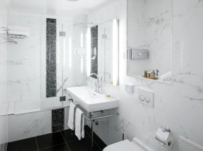 Grand Hotel Suisse Majestic, Autograph Collection