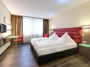 NOVINA HOTEL Wöhrdersee Nürnberg City